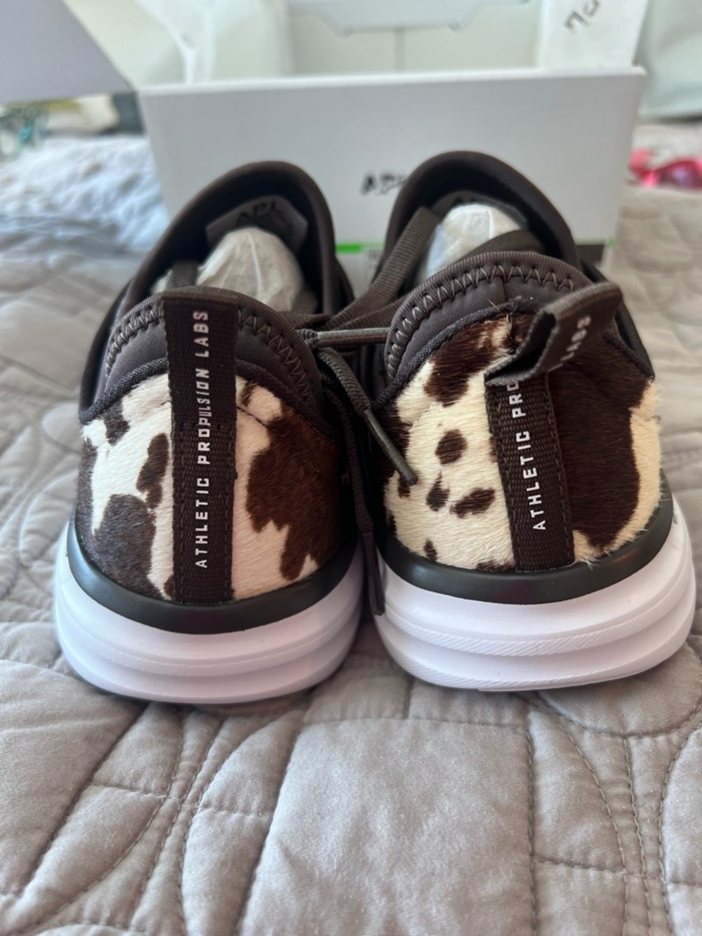 APL WOMEN'S ICONIC PHANTOM DEEP BROWN/WHITE/COW SIZE 6.5 - Picture 6 of 15